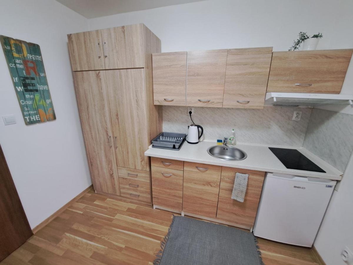 Adam Apartman Caşonia Cameră foto