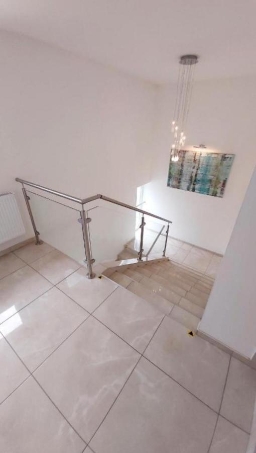 Adam Apartman Caşonia Exterior foto