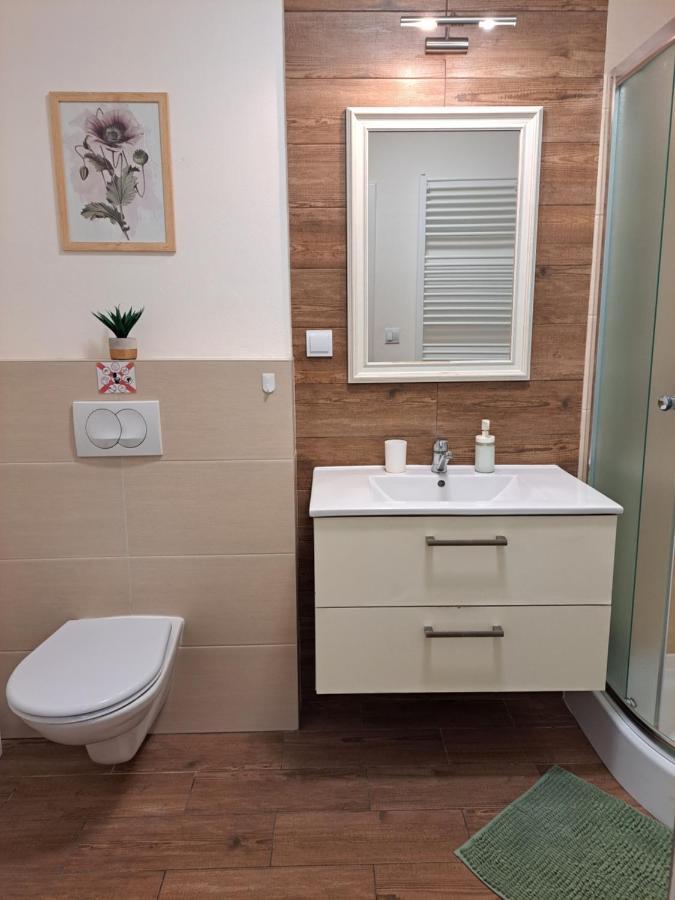 Adam Apartman Caşonia Exterior foto